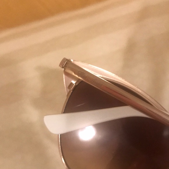 RETRO SUNGLASSES - Picture 8 of 8